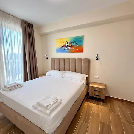 Szálloda Blanc Shëngjin