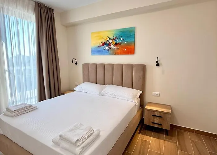 ホテル Blanc Shëngjin